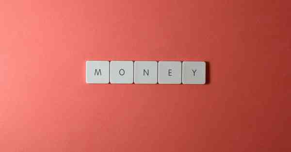 人工智能机器人石榴娃