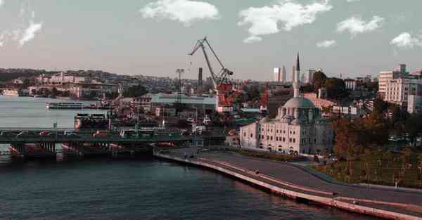 人工智能女声机器人：将科技与人性融合的未来