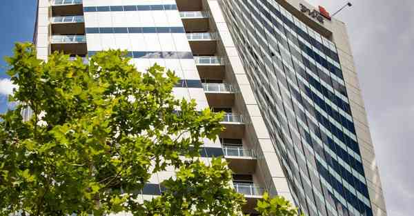 智能女机器人索非亚 女机器人索菲亚放话毁灭人类