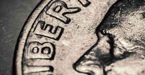 人工智能女声机器人：将科技与人性融合的未来