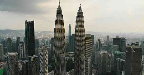 大数据包含设备数据的行业文章