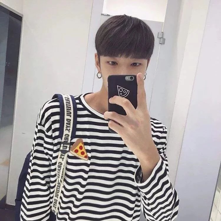 严烁和琦
