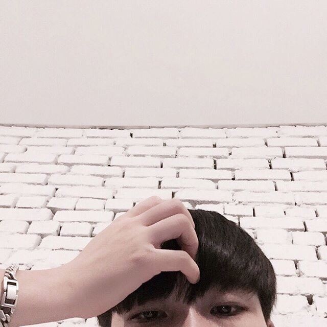 濮阳策烁言