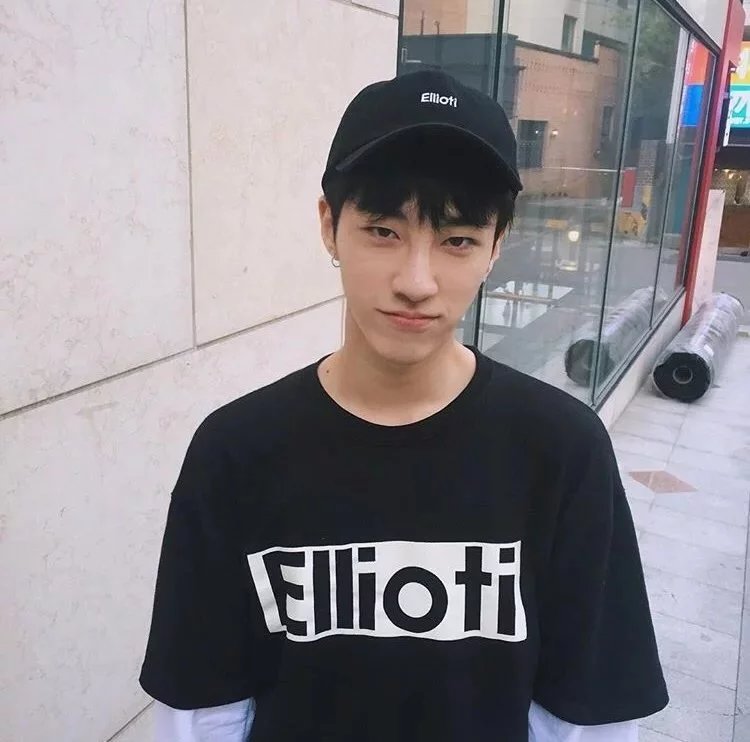 储心宁君