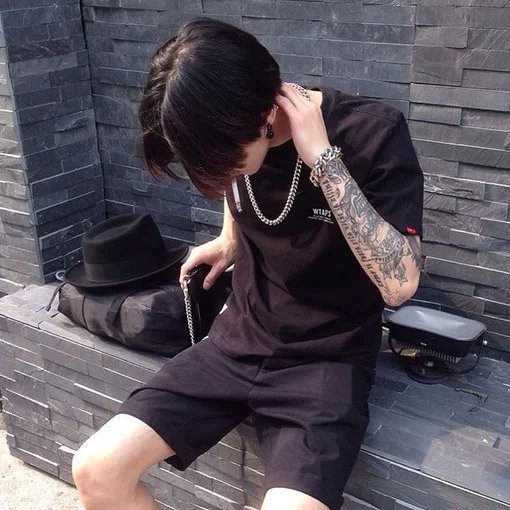 唐坚娥仁
